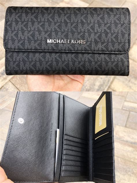 michael kors jet set wallet black silver